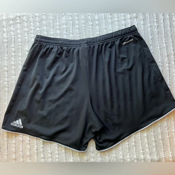 ✨SOLD - Adidas Women’s Climacool Athletic Shorts - Picture 2 of 6